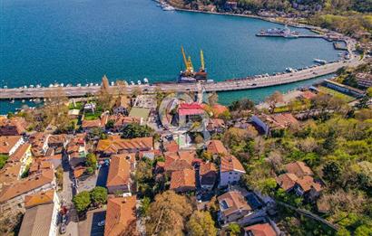 Sarıyer Deniz Manzaralı 3 katlı Müstakil Ev