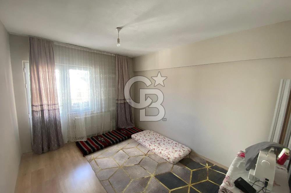 KARAMÜRSEL MERKEZ'DE GENİŞ, FERAH 3+1 DAİRE