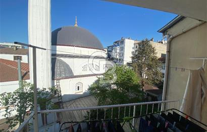 KARAMÜRSEL MERKEZ'DE GENİŞ, FERAH 3+1 DAİRE