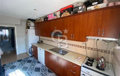 KARAMÜRSEL MERKEZ'DE GENİŞ, FERAH 3+1 DAİRE