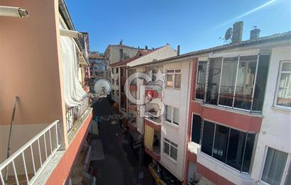 KARAMÜRSEL MERKEZ'DE GENİŞ, FERAH 3+1 DAİRE