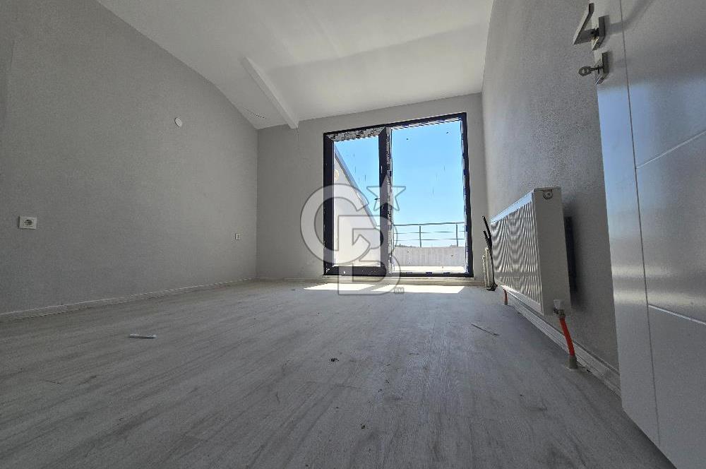 ÇANAKKALE / LAPSEKİ BOĞAZ MANZARALI 4+1 SATILIK DAİRE
