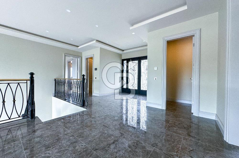 Büyükçekmece Villa Mahal Sitesinde Kiralık 7+1 Müstakil Villa