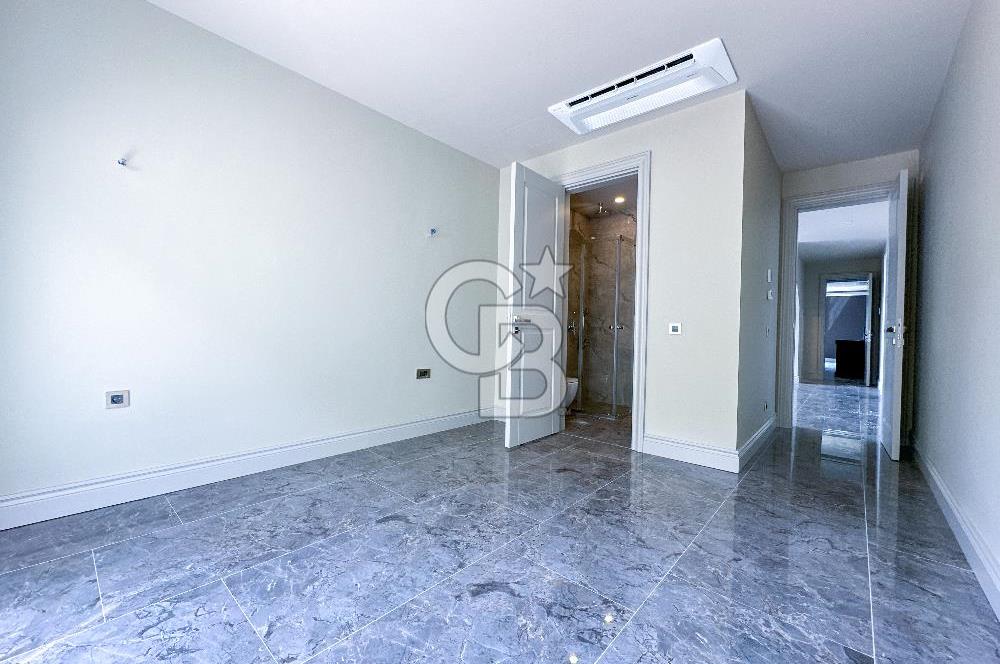 Büyükçekmece Villa Mahal Sitesinde Kiralık 7+1 Müstakil Villa