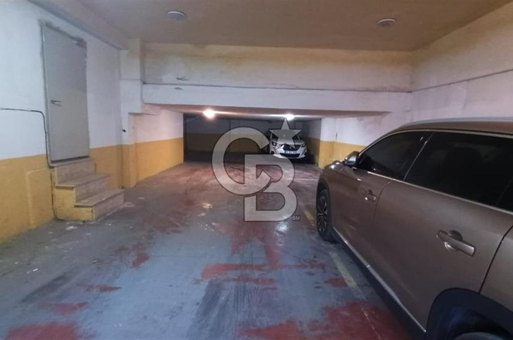Alibeyköyde Büyük Teraslı Otoparklı Site İçinde 4+1 DubleksDaire