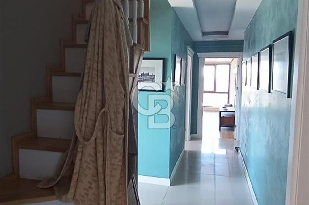 Alibeyköyde Büyük Teraslı Otoparklı Site İçinde 4+1 DubleksDaire