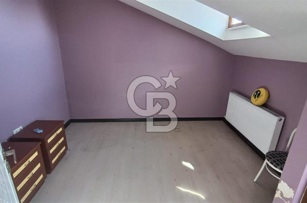 Alibeyköyde Büyük Teraslı Otoparklı Site İçinde 4+1 DubleksDaire