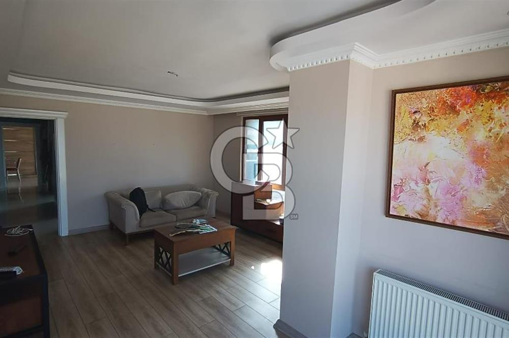Alibeyköyde Büyük Teraslı Otoparklı Site İçinde 4+1 DubleksDaire