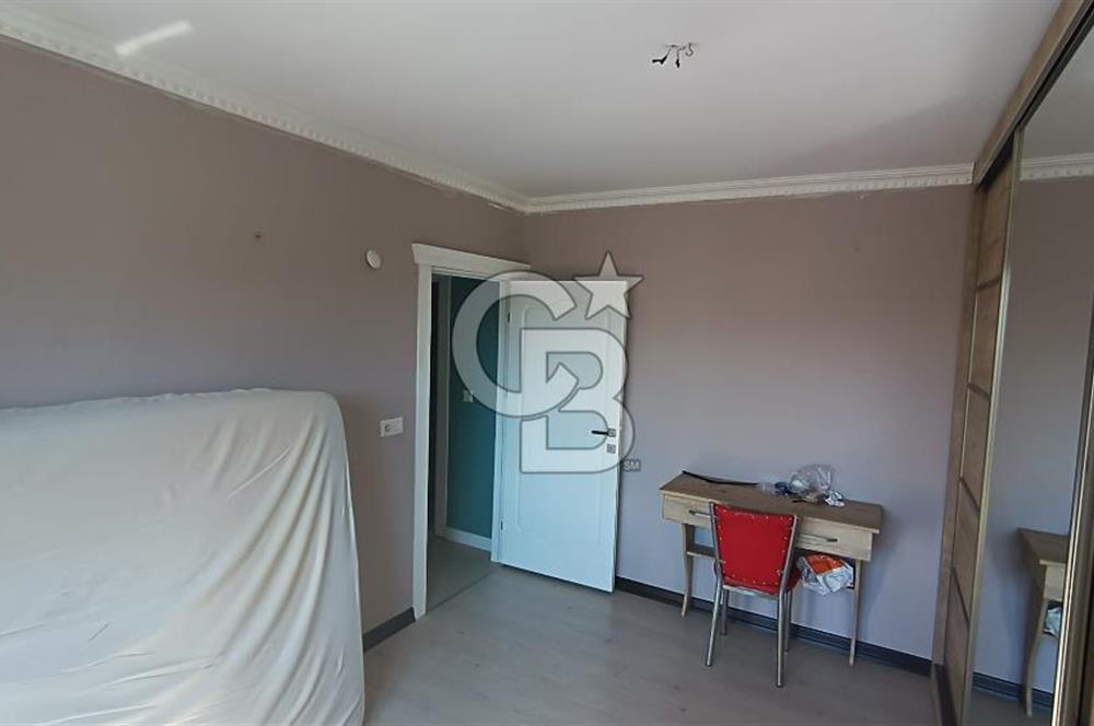 Alibeyköyde Büyük Teraslı Otoparklı Site İçinde 4+1 DubleksDaire