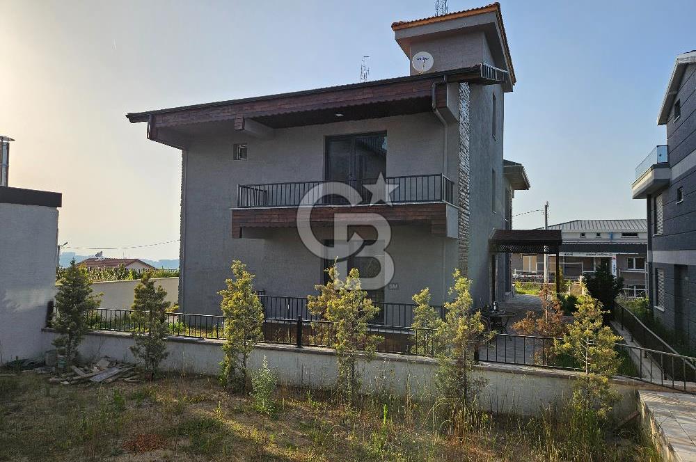 Yalova Merkezde Deniz Manzaralı Asansörlü Satılık Lüks Villa!