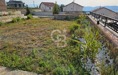 Yalova Merkezde Deniz Manzaralı Asansörlü Satılık Lüks Villa!
