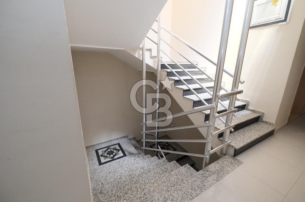 ÇİĞLİ KATİP ÇELEBİ ÜNV. YAKINI SATILIK 3+1 DUBLEKS DAİRE