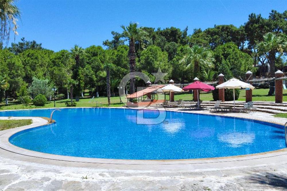 URLA ÇAMYUVA SİTESİ SATILIK 4+1 MÜSTAKİL VİLLA