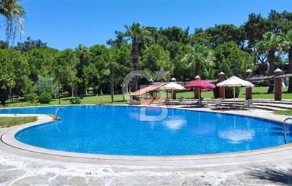 URLA ÇAMYUVA SİTESİ SATILIK 4+1 MÜSTAKİL VİLLA