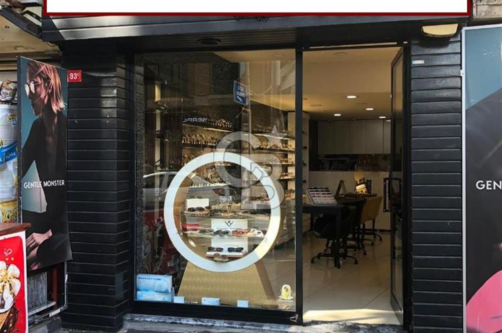Çırağan caddesi üzerinde satılık dükkan