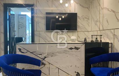ÇUKURANBAR 1071 USTA PLAZADA ŞEHİR MANZARALI SATILIK LÜKS OFİS