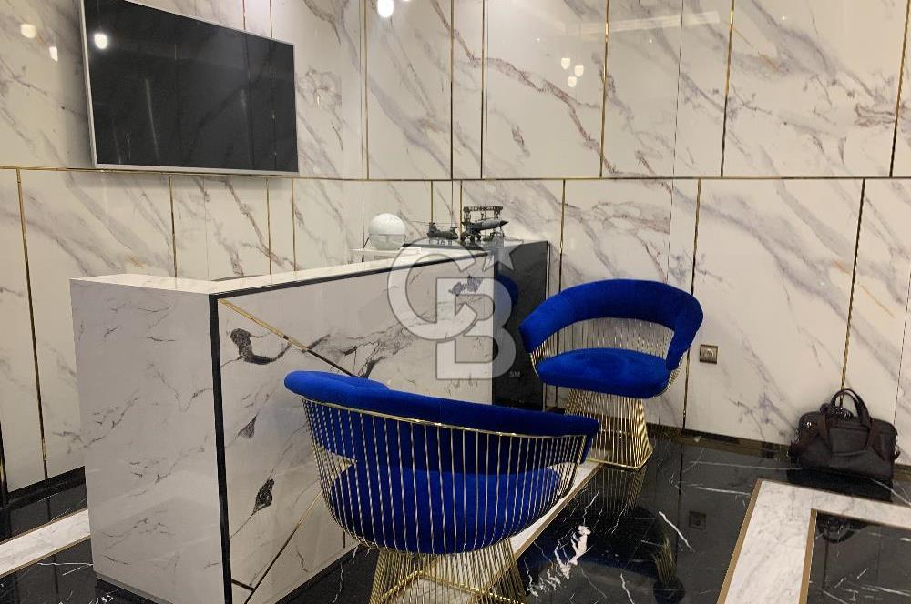 ÇUKURANBAR 1071 USTA PLAZADA ŞEHİR MANZARALI SATILIK LÜKS OFİS