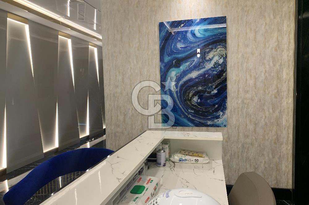 ÇUKURANBAR 1071 USTA PLAZADA ŞEHİR MANZARALI SATILIK LÜKS OFİS