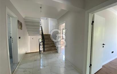 YALOVA TERMAL AKKÖY MENGÜÇ SİTESİNDE 6+2 LÜKS VİLLA!.