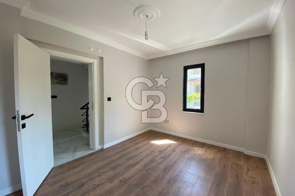 YALOVA TERMAL AKKÖY MENGÜÇ SİTESİNDE 6+2 LÜKS VİLLA!.