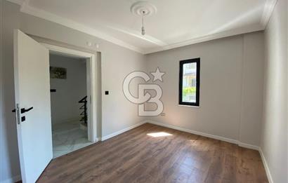 YALOVA TERMAL AKKÖY MENGÜÇ SİTESİNDE 6+2 LÜKS VİLLA!.