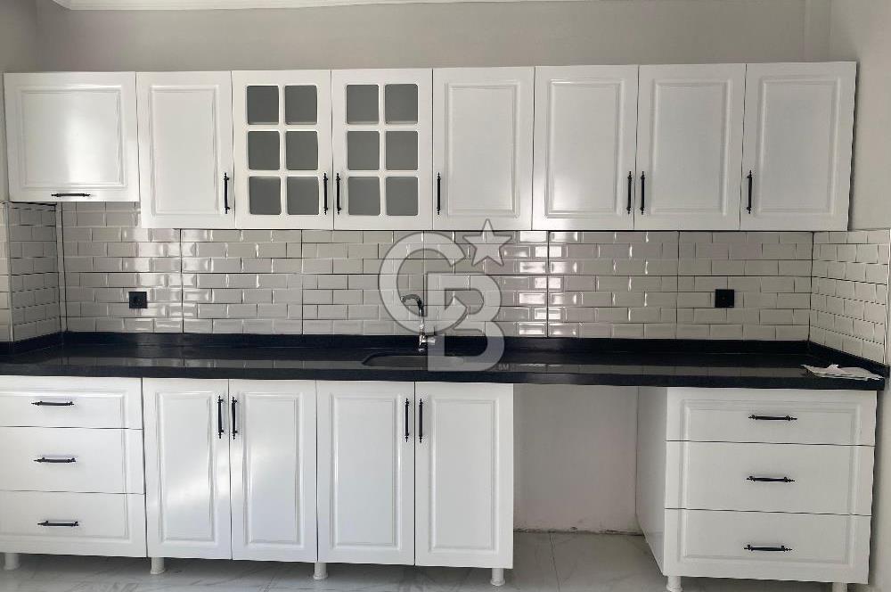 YALOVA TERMAL AKKÖY MENGÜÇ SİTESİNDE 6+2 LÜKS VİLLA!.