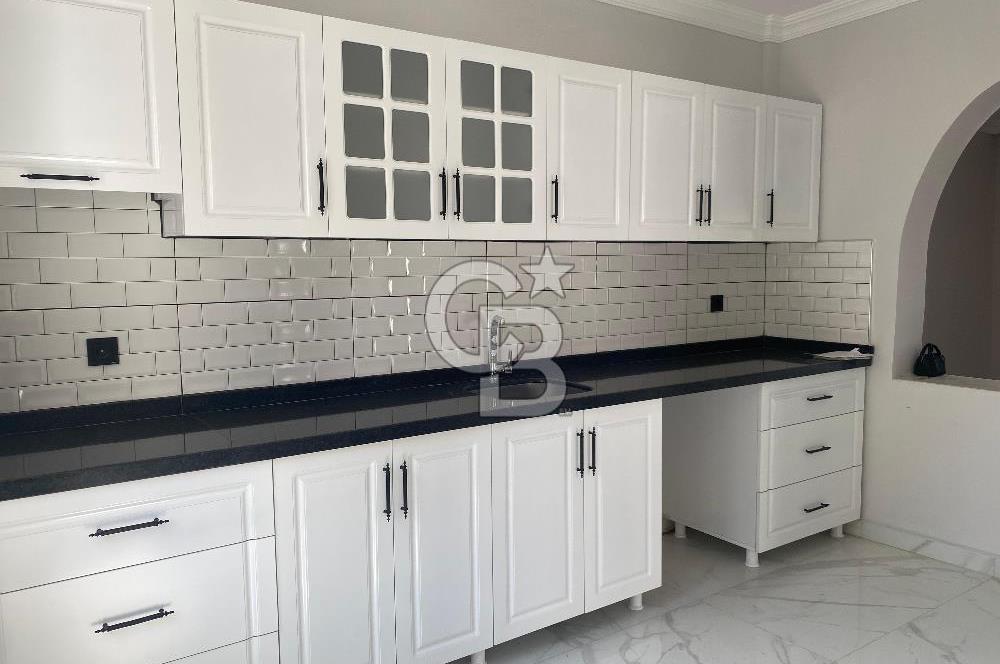 YALOVA TERMAL AKKÖY MENGÜÇ SİTESİNDE 6+2 LÜKS VİLLA!.