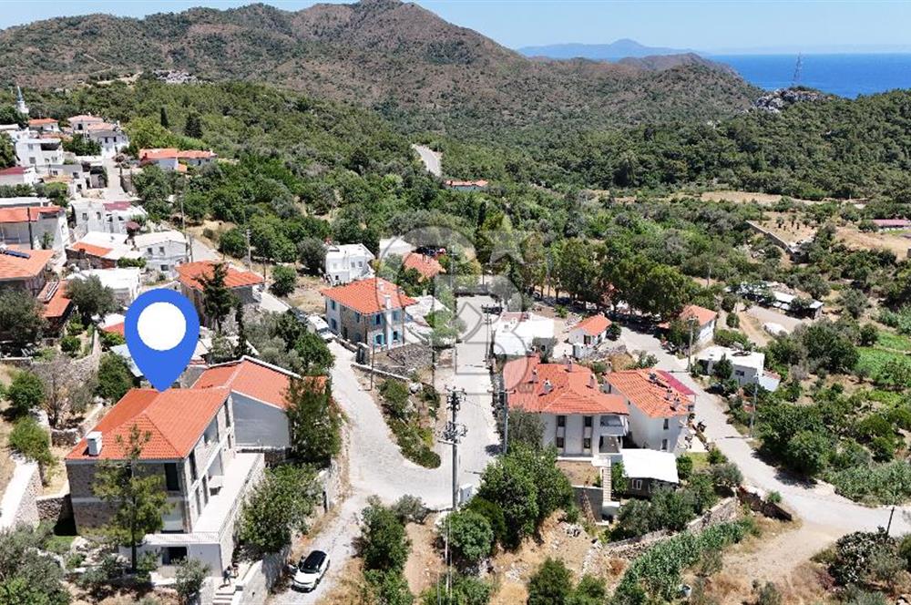 Datça Emecik Mahallesi'nde 861m²Arsa İçinde 390m² Lüks 4+1 Villa