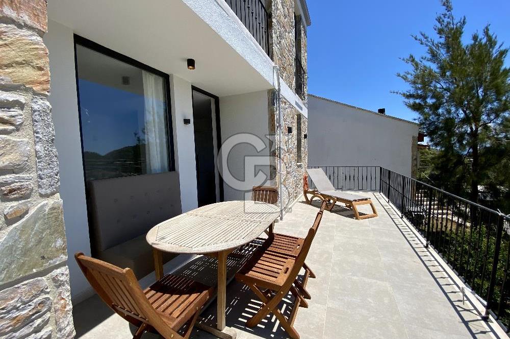 Datça Emecik Mahallesi'nde 861m²Arsa İçinde 390m² Lüks 4+1 Villa