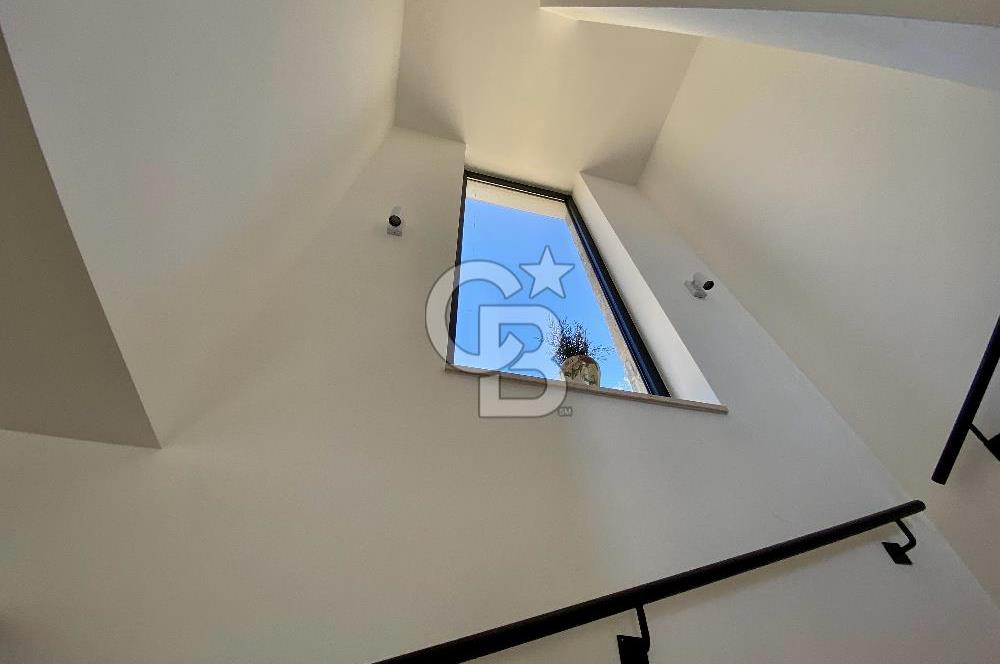 Datça Emecik Mahallesi'nde 861m²Arsa İçinde 390m² Lüks 4+1 Villa