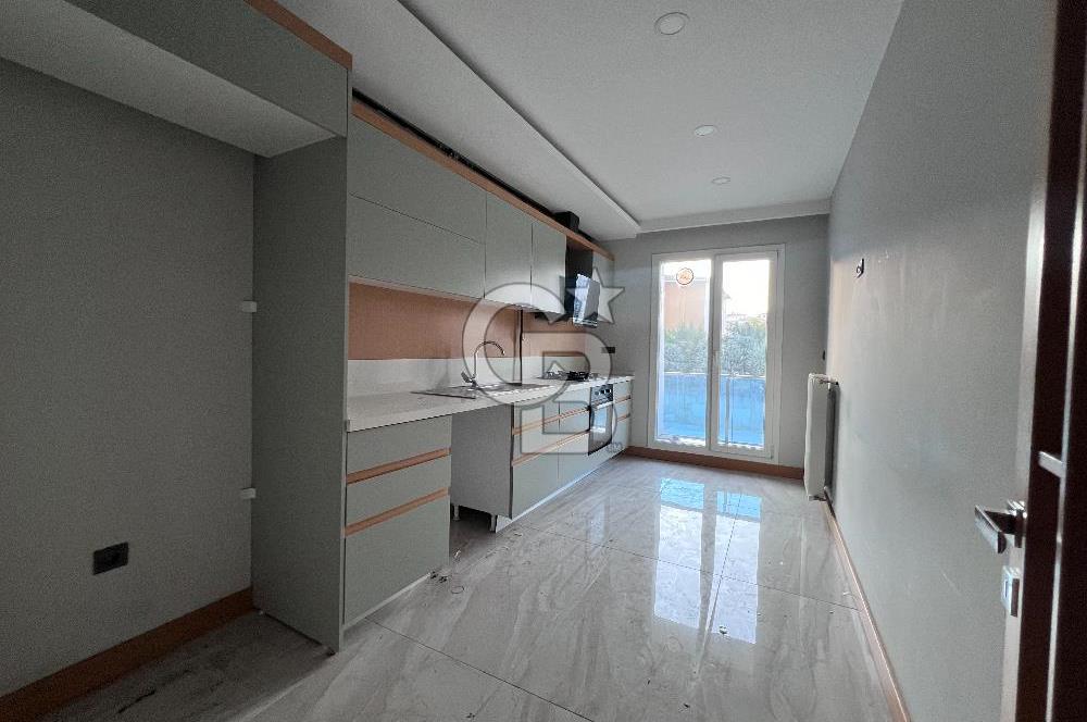 AVCILAR GARDEN 1 SİTESİNDE BÜYÜK TİP SATILIK 2+1 DAİRE