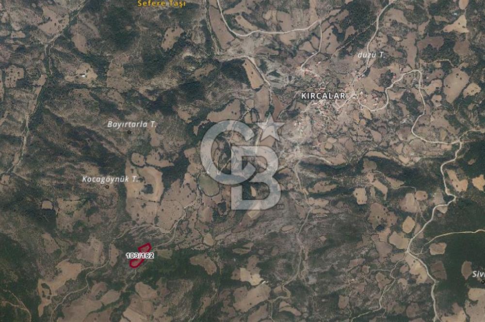 LAPSEKİ KIRCALARDA KÖYÜN KARŞISINDA 6.251 M² SATILIK TARLA