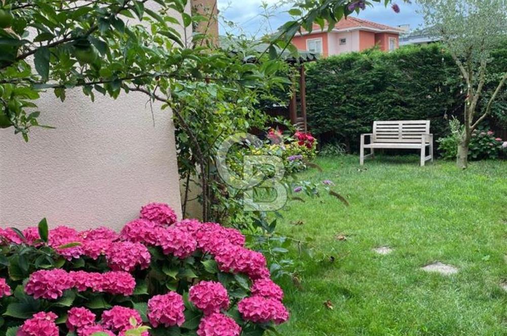 ŞİLE KUMBABADA GENİŞ BAHÇELİ SATILIK EN GÜZEL TRİPLEKS VİLLA