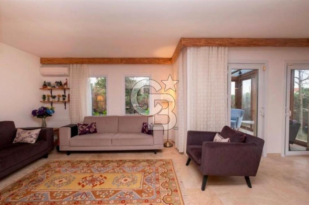 ŞİLE KUMBABADA GENİŞ BAHÇELİ SATILIK EN GÜZEL TRİPLEKS VİLLA