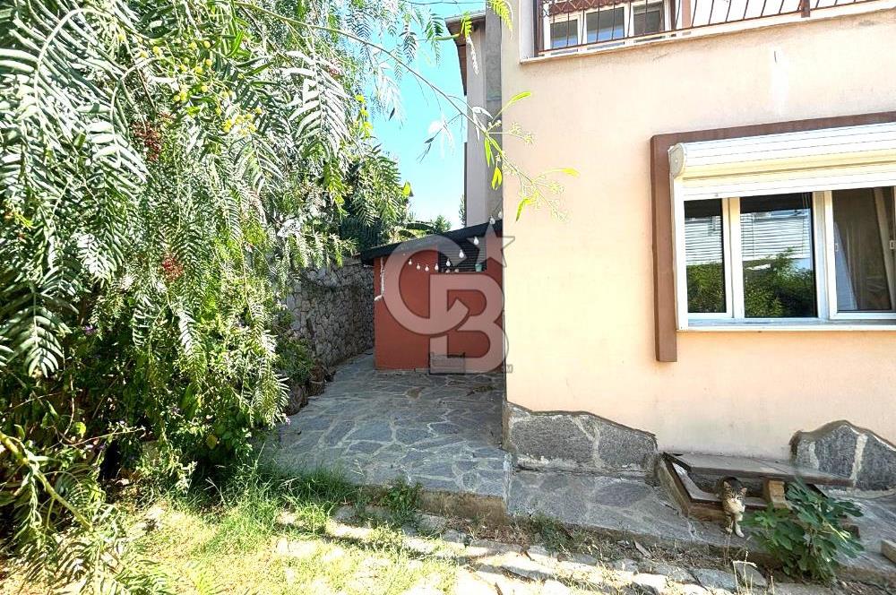 Güzelbahçe Yamaç Evler Sitesinde Kiralık Villa