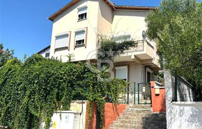 Güzelbahçe Yamaç Evler Sitesinde Kiralık Villa
