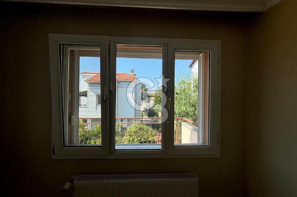 Güzelbahçe Yamaç Evler Sitesinde Kiralık Villa