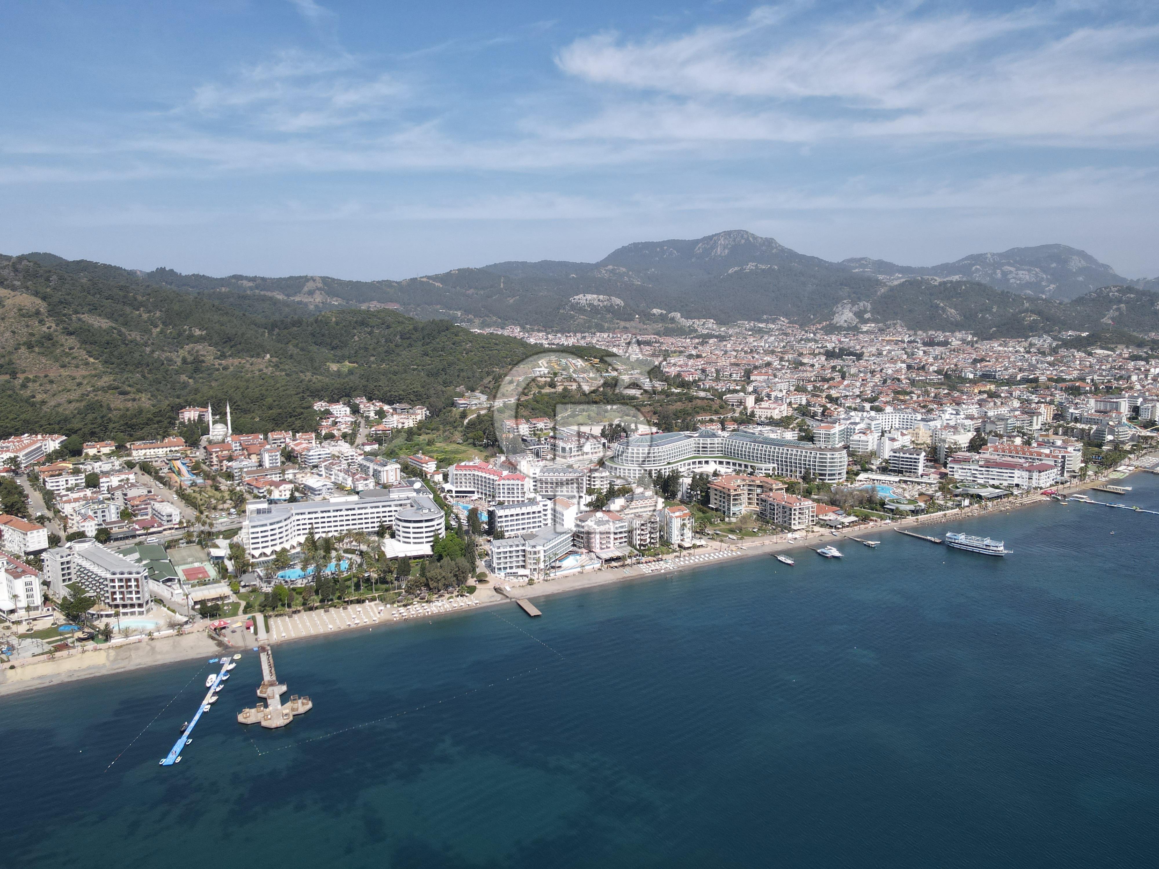 Marmaris Siteler Yalı Denize Sıfır Satılık Teraslı Dubleks 3+1