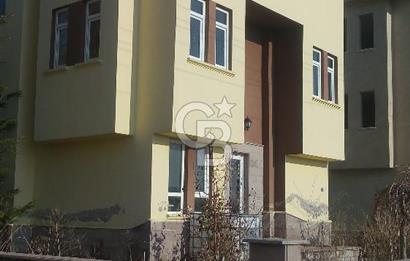 AKYURT BALIK HİSARDA HAVA ALANI YAKINI SATILIK 5+1 VİLLA