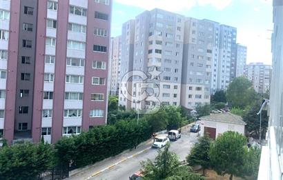 BEYLİKDÜZÜ ADNAN KAHVECİ MAH YENİ AY APARTMANI SATILIK 3+1 DAİRE