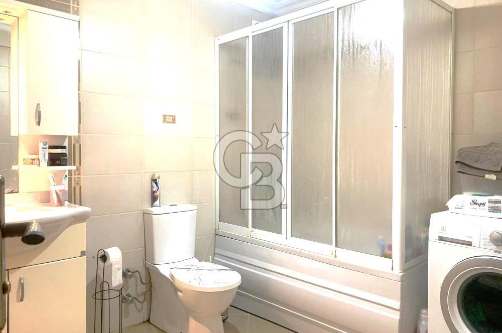 BEYLİKDÜZÜ ADNAN KAHVECİ MAH YENİ AY APARTMANI SATILIK 3+1 DAİRE
