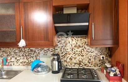 BEYLİKDÜZÜ ADNAN KAHVECİ MAH YENİ AY APARTMANI SATILIK 3+1 DAİRE