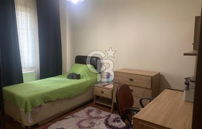 BEYLİKDÜZÜ ADNAN KAHVECİ MAH YENİ AY APARTMANI SATILIK 3+1 DAİRE