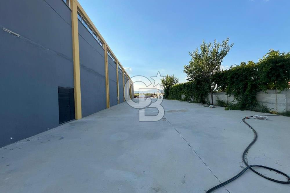 Denizli Çivril' de 3267 M² Arsa İçerisinde 1100 M² Kapalı Depo