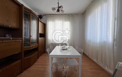FULL EŞYALI ÇİFT CEPHE BALKONLU DOĞALGAZLI KİRALIK DAİRE 
