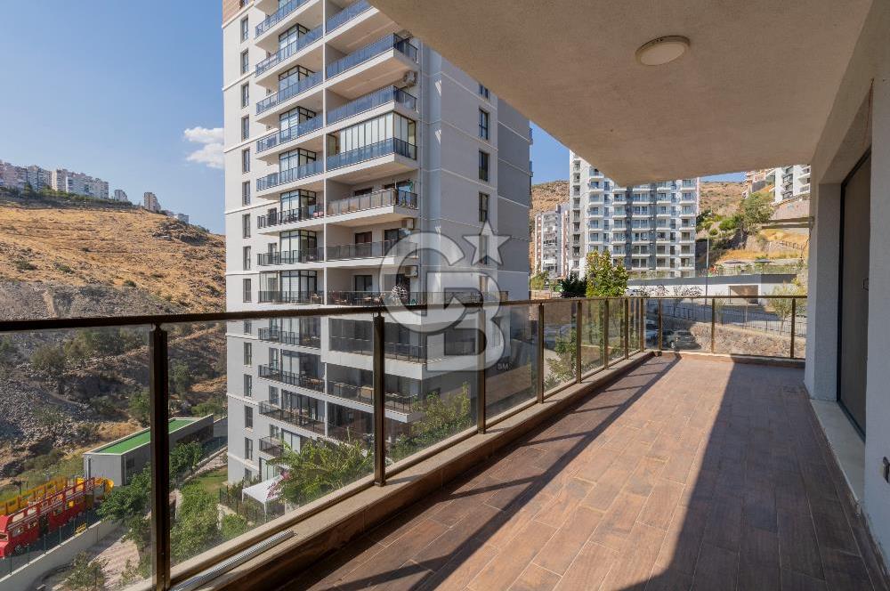 PARK YAŞAM SANTORİN SATILIK BÜYÜK TİP BOŞ 3+1 DAİRE