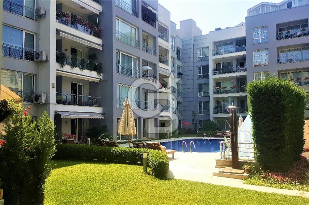 Göktürk Merkez,Sitede,Metro yakını,havuz cephe arakat 2+1