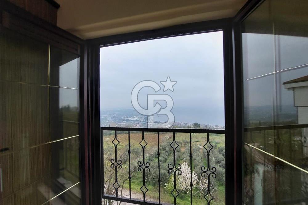 CB CLASS KARAMÜRSEL DEREKÖY DENİZ MANZARALI SATILIK 3+1 DAİRE