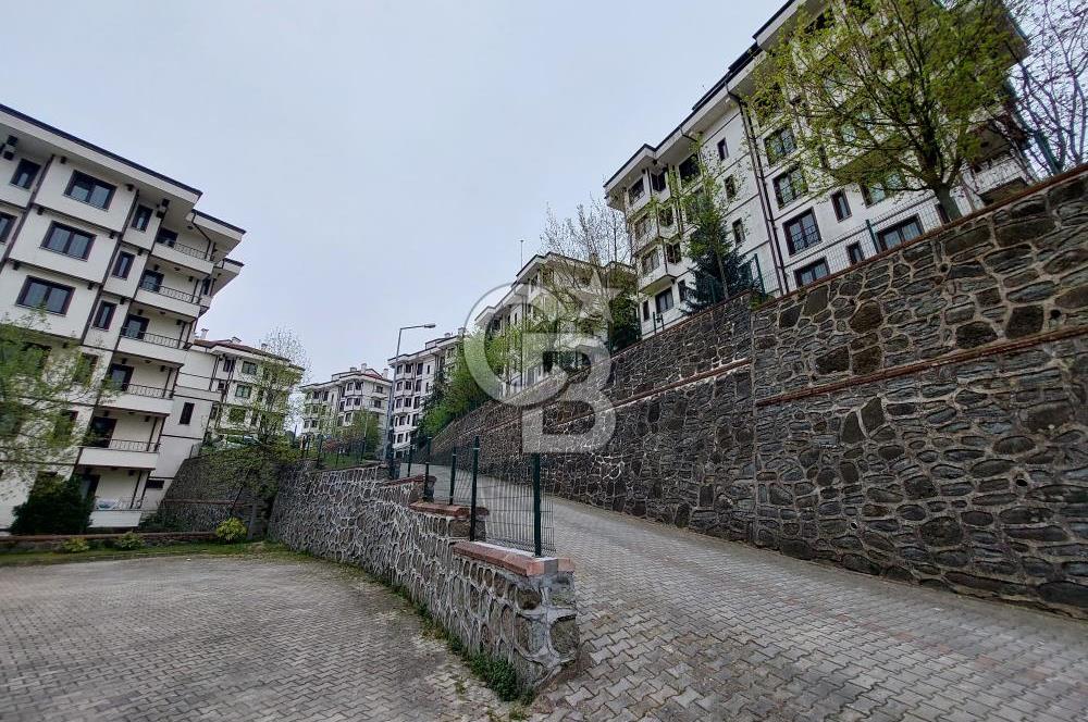 CB CLASS KARAMÜRSEL DEREKÖY DENİZ MANZARALI SATILIK 3+1 DAİRE