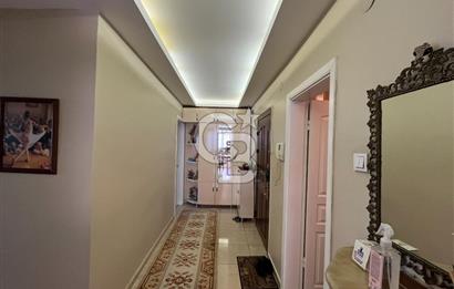 KAVAKLIDERE BANKACI CADDESİ KÖŞE AÇIK OTOPARKLI BİNADA 3+1